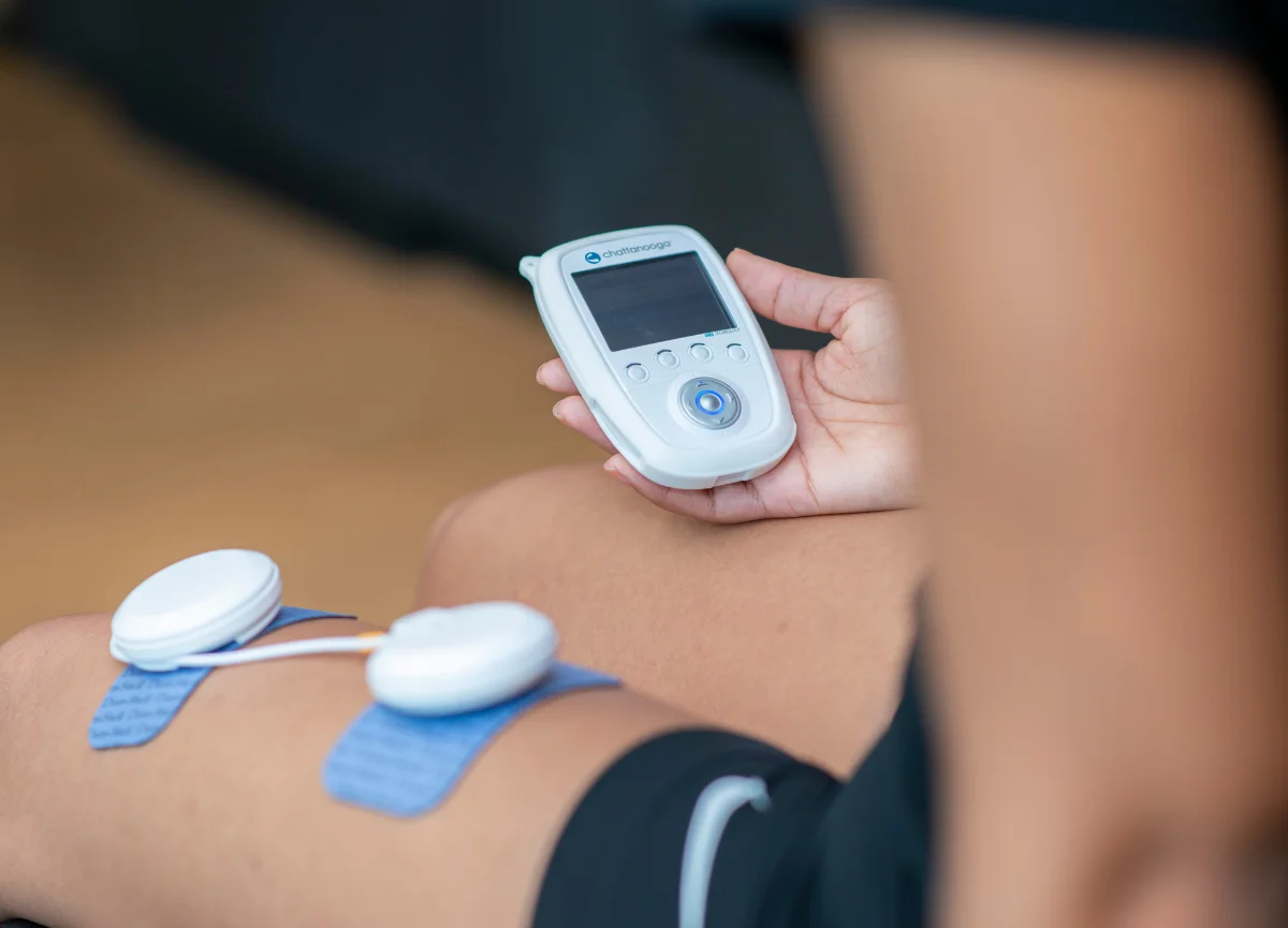 Using Neuromuscular Electrical Stimulation to Enhance Quadriceps Recovery: A Patient Case Study